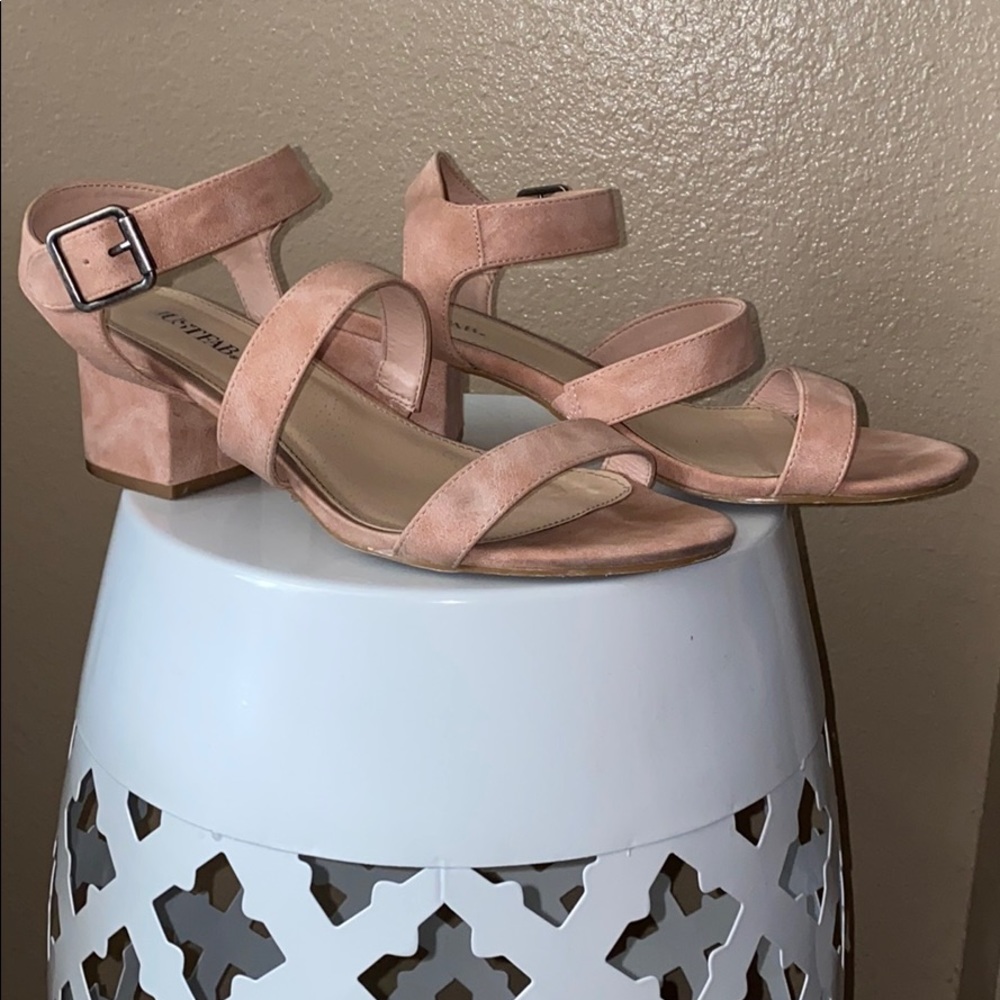 Small Chunky Heel sandals